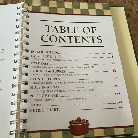 Crockpot Cookbooks HC - Picture 8 of 9